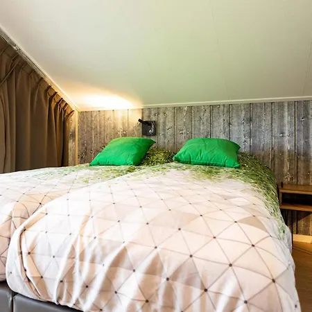 توباركن - ريذيدنس ليتشنفورد منتزه العطل 4*